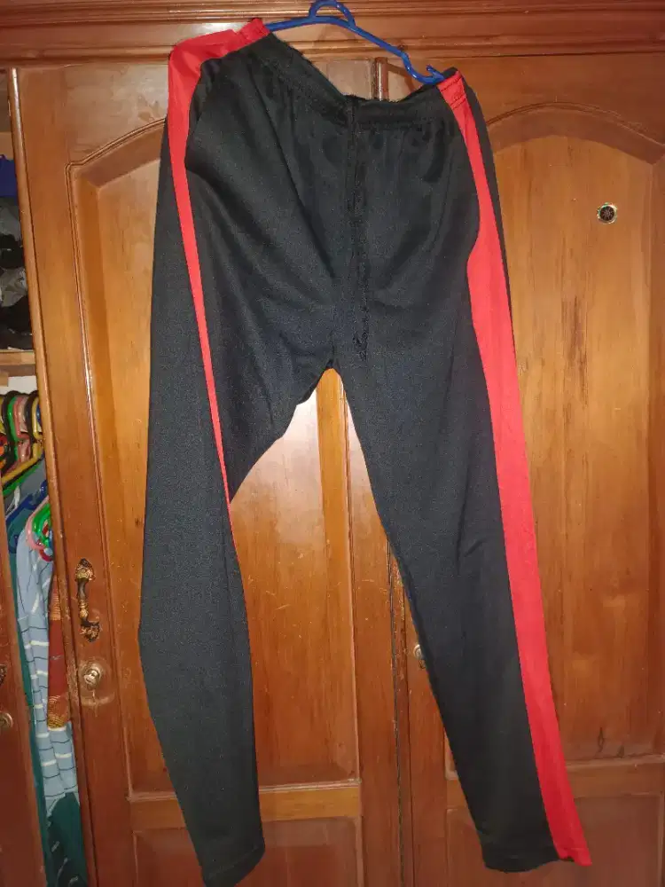 Celana Jogger slim pria