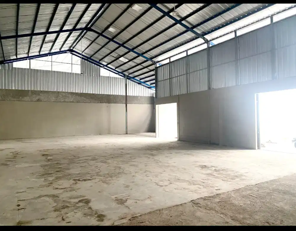 Di Sewa Gudang Bersih Di  Mohamad Toha