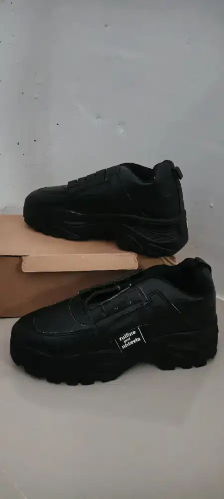 Sepatu Cewek, UKURAN 39