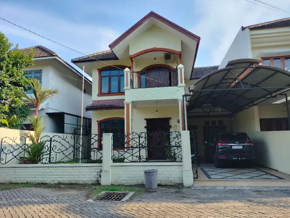 Dijual cepat rumah bagus terawat
