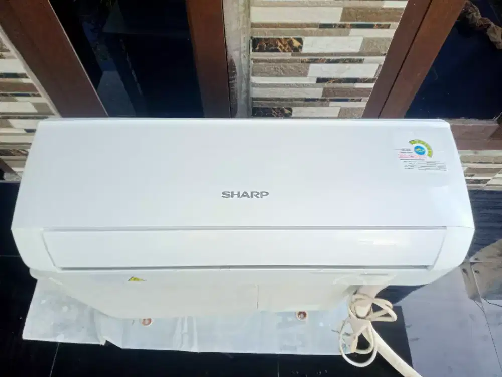 Dijual AC Sharp 1/2 pk low Watt