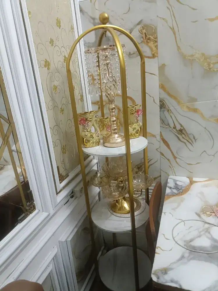 RAK BUNGA BERSAMA ISI