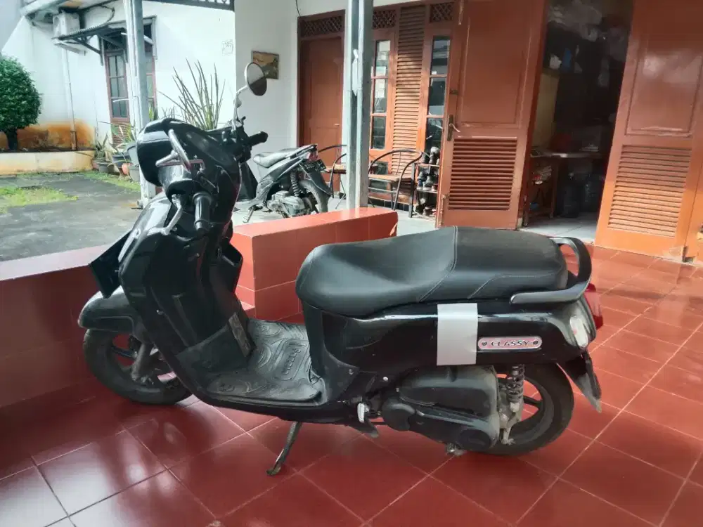 Yamaha Fazzio 2022 Hitam Lengkap Keyless