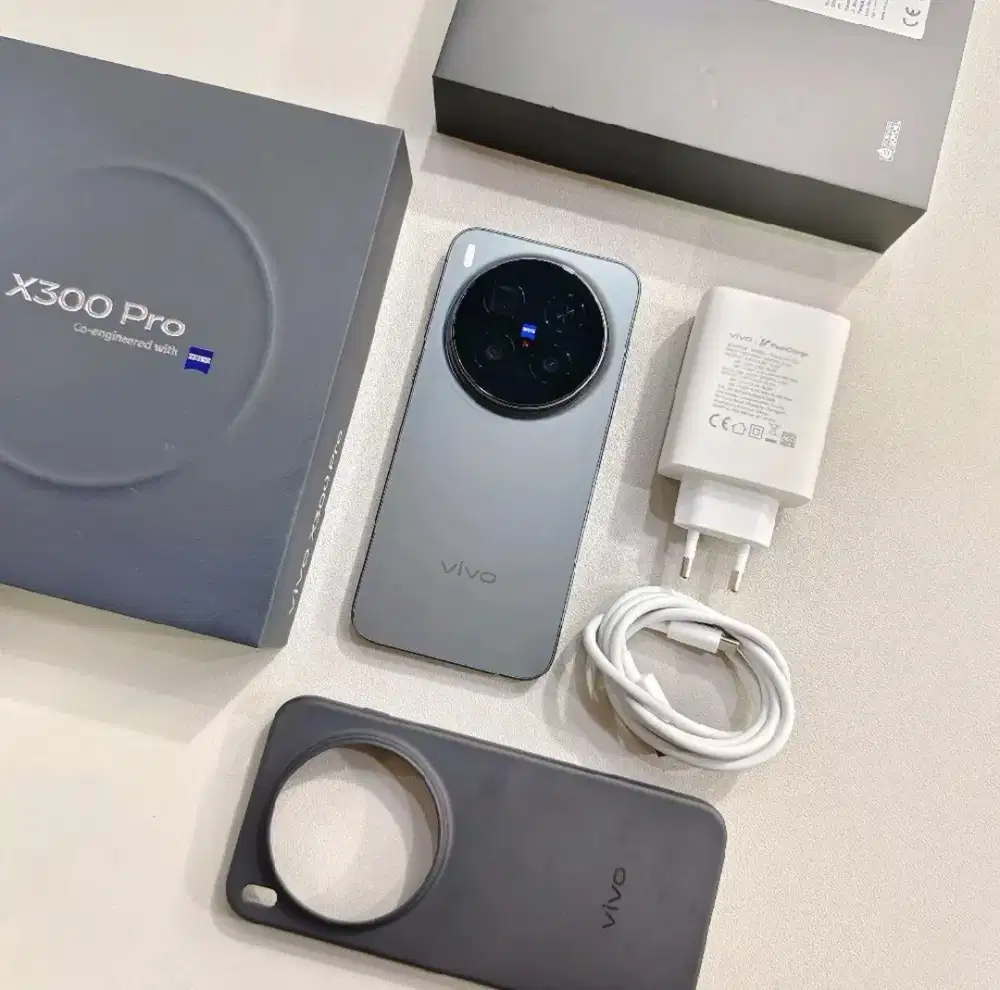 Vivo x300 pro black 512 resmi