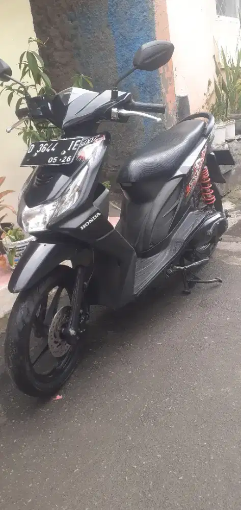 Bismilah jual honda beat karbu siap gass 1 tgan di bru