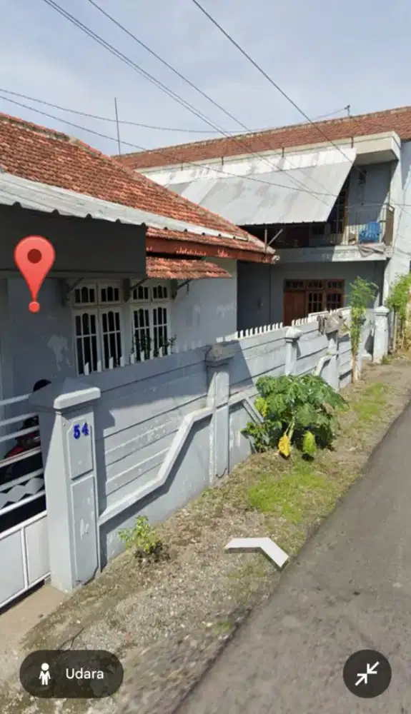 Rumah Di Tengah Kota di Perumahan Mahameru Jalan Anggrek Kota Jombang