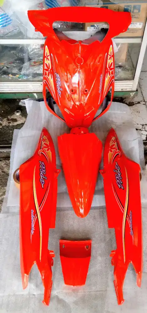 Full bodi halus Mio sporty lama warna merah cabe