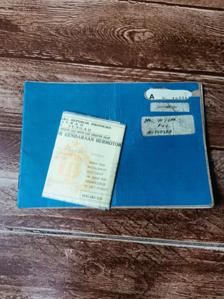 Jual motor Suzuki cristal th 1994.ss kumplit motor siap jalan.