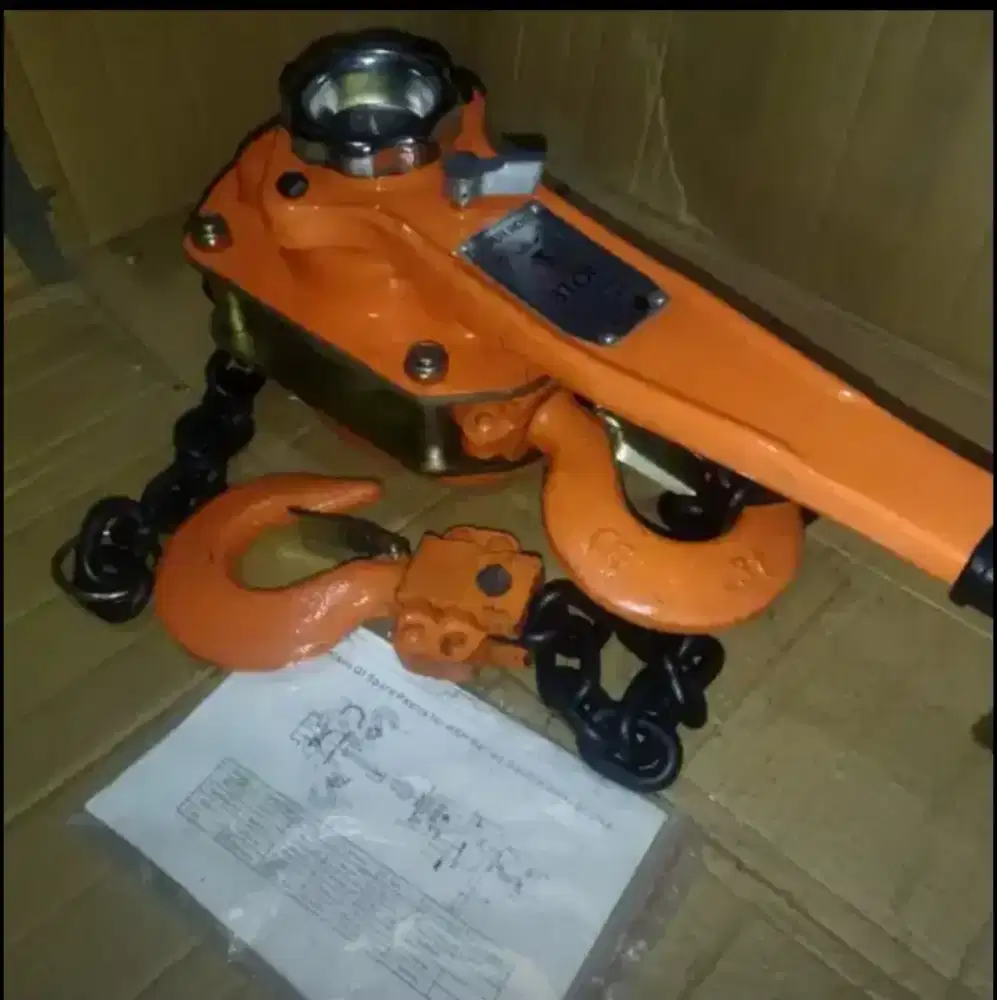 Kotrek Kerekan Besi Katrol Lever Block Merk STAR 3 Ton Rantai1,5 Meter