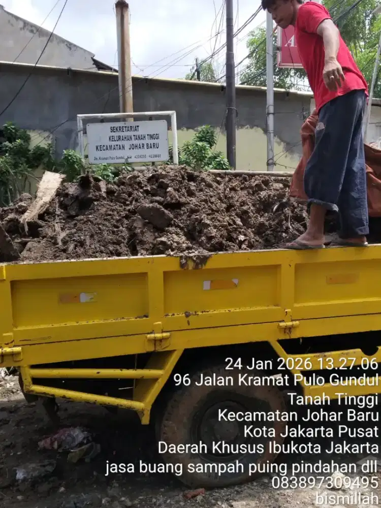 Jasa buang puing dan tanah