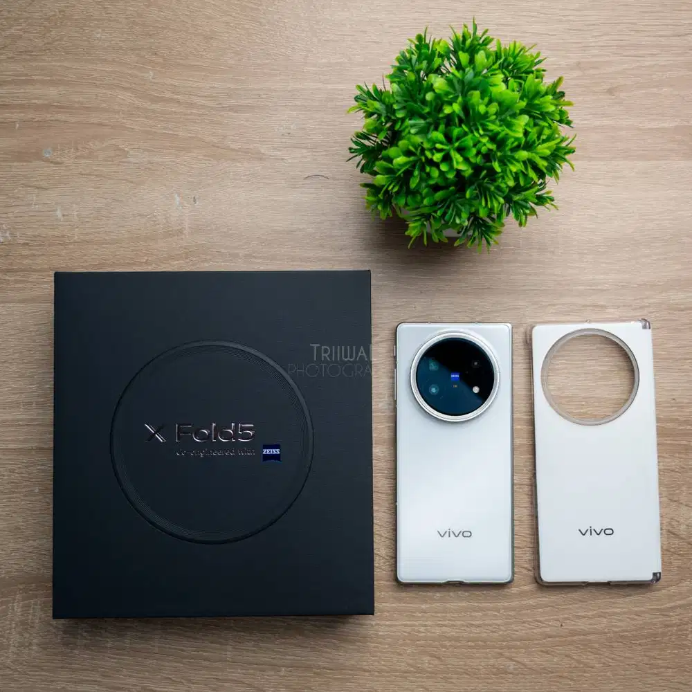 vivo X Fold5 16/512GB White vivo X Fold 5 Putih Garansi Resmi