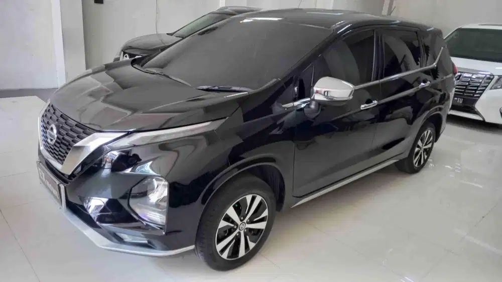 Nissan Livina 1.5 VL A/T 2022