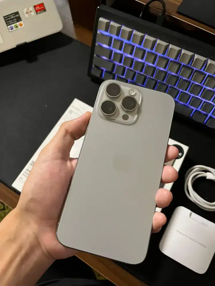 Iphone 15 ProMax Ibox blibli 256gb Warna Natural Titanium muluss parah