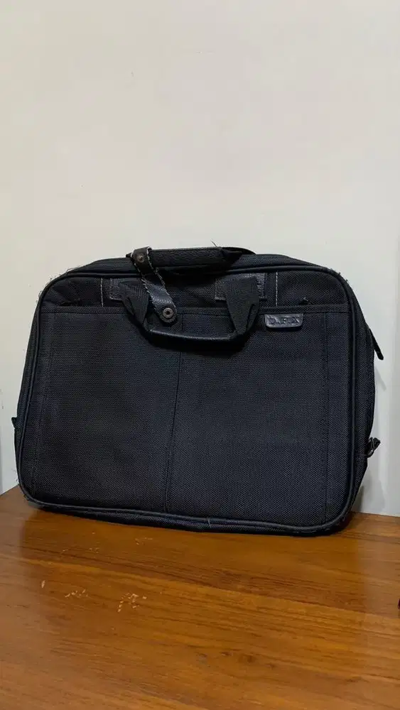 Tas Laptop Second D.F.X