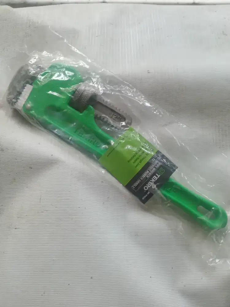 Kunci pipa 12 inc tekir0