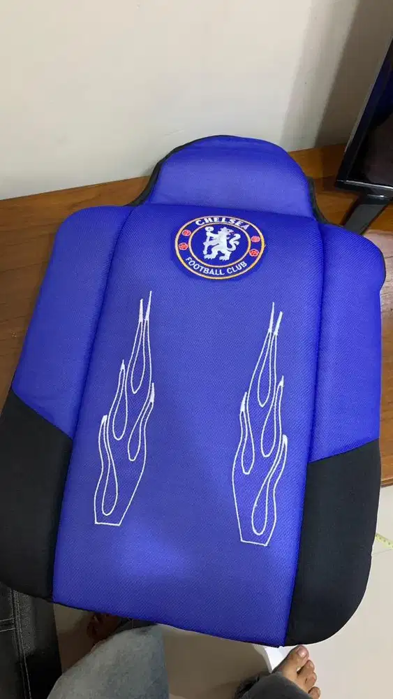 Sarung Jok/Bantalan Sandaran Jok Mobil Chelsea Football Club