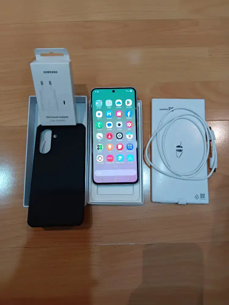 Samsung a56 8/256 olive green