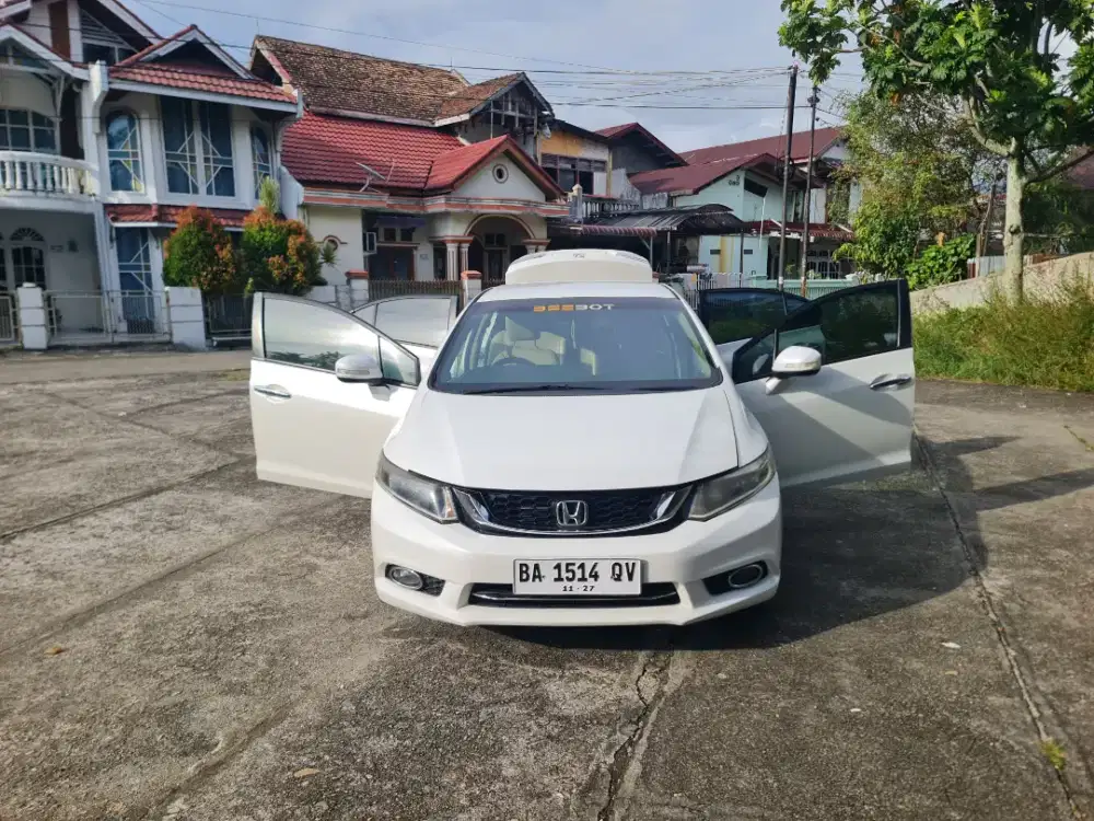 Honda Civic FB 1.8 A/T 2015