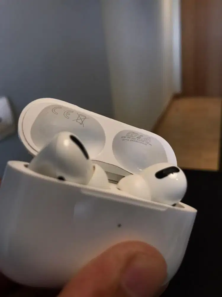 Airpods Pro 2 - Authentic