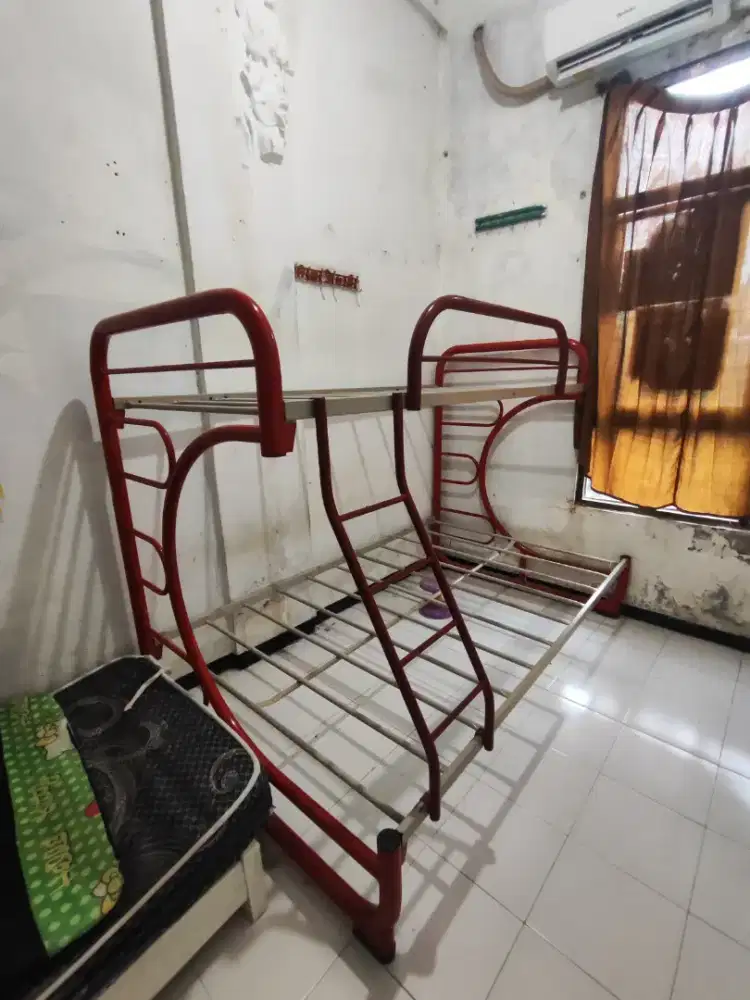 Dijual dipan susun 2