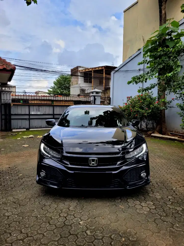 DP15JT CIVIC TURBO E HATCHBACK HB 2018