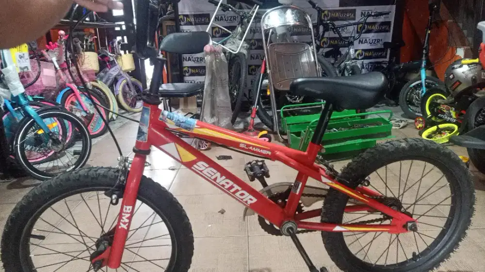 sepedah senator bekas