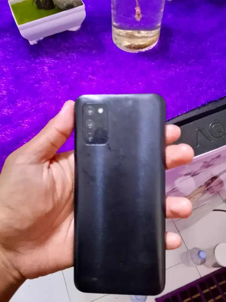 Jual HP Samsung a03s Ram 4/64 hp normal.. lecet pemakaian