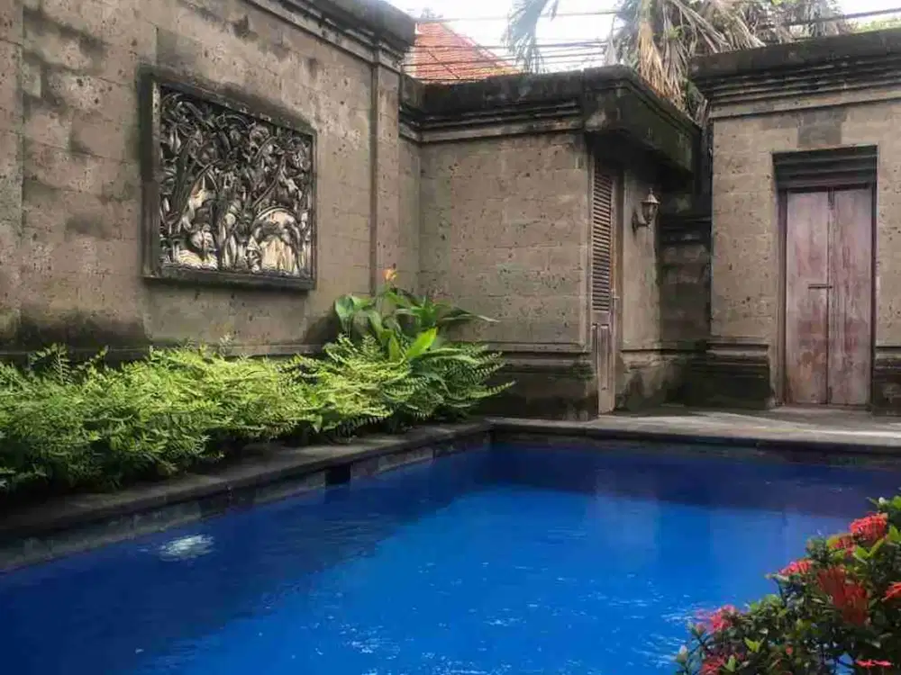 villa di area Sanur yang unik dan style lama