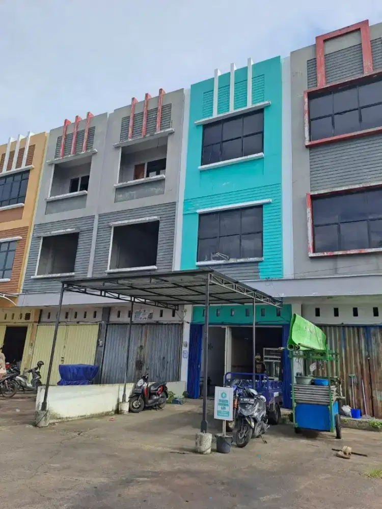 Jual Ruko 3 Lantai. 1.3M* Murah!!!Jln Tabrani Ahmad Smping gg Zuriat