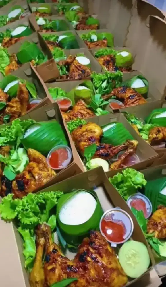 Terima pesanan nasi kotak untuk berbagai macam acara