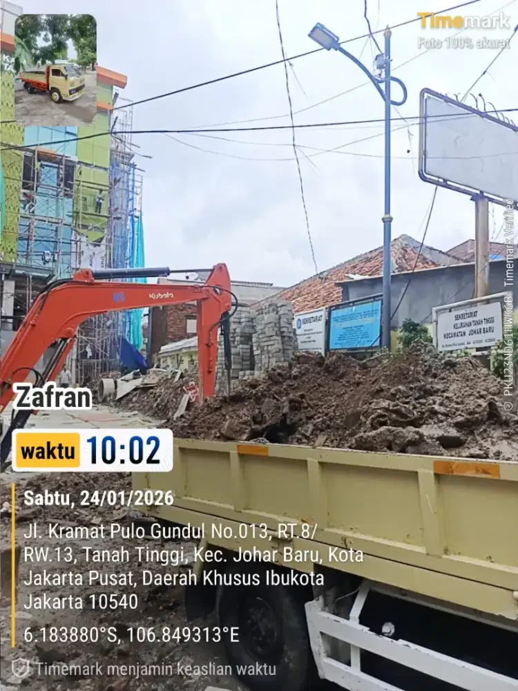 Jasa buang puing dan tanah