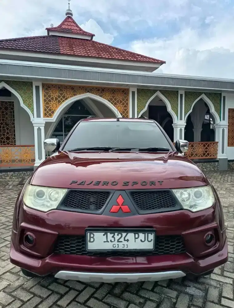 Mitsubishi Pajero sport 2.5d exceed 4x2 tahun 2010