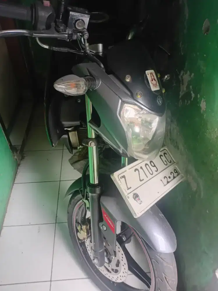 Vixion 2014 kilometer rendah