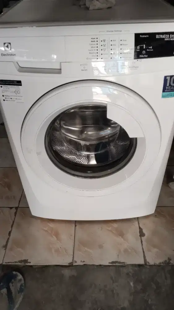 Mesin cuci electrolux 7,5