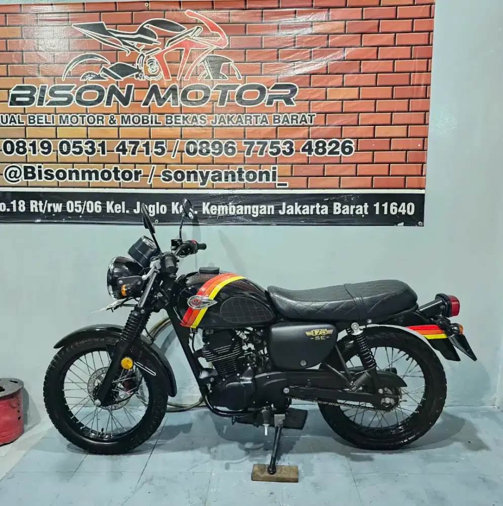 ISTIMEWA! KAWASAKI W175 SE W 175 TAHUN 2019 WARNA HITAM GLOSSY