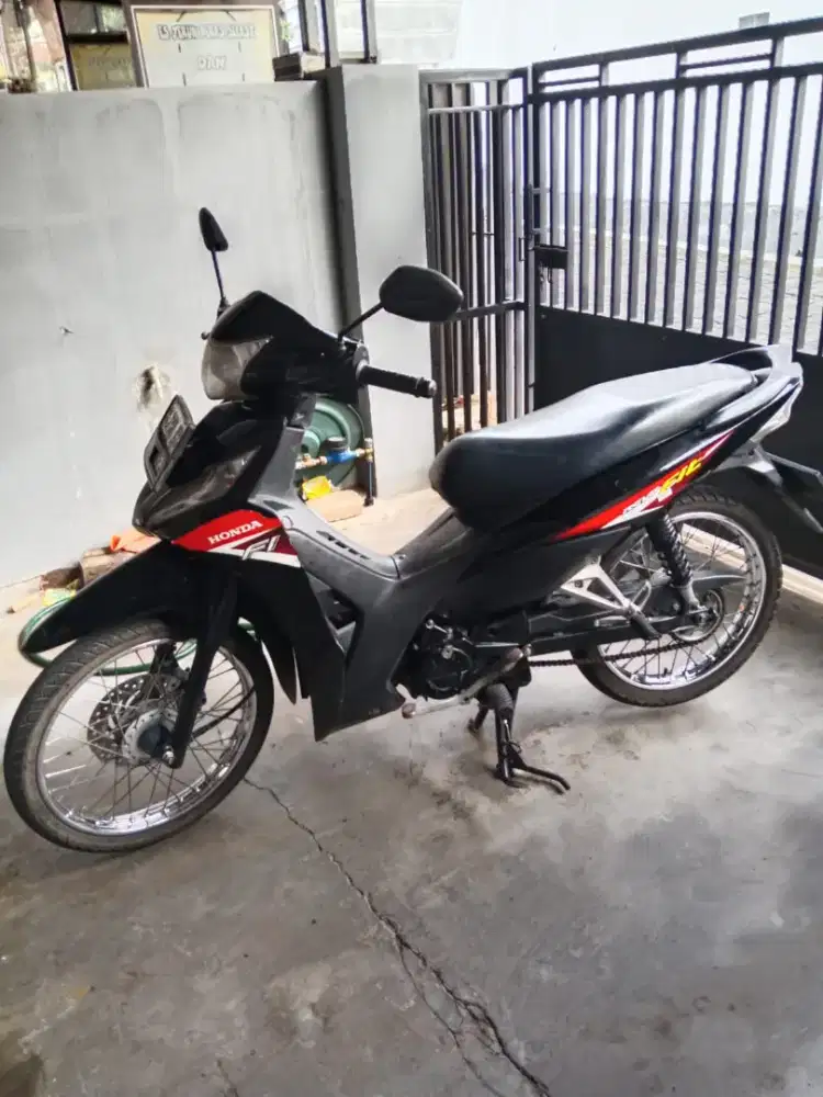 Honda revo fit irit