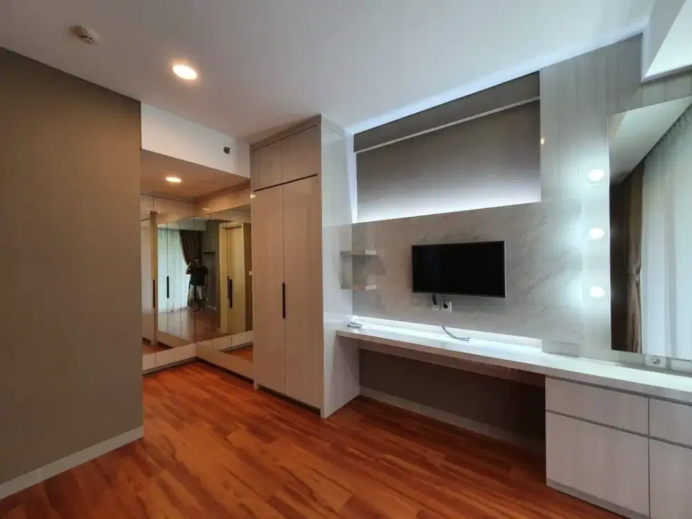 DIJUAL Furnished Rainbow Springs Condovillas Summarecon GADING SERPONG