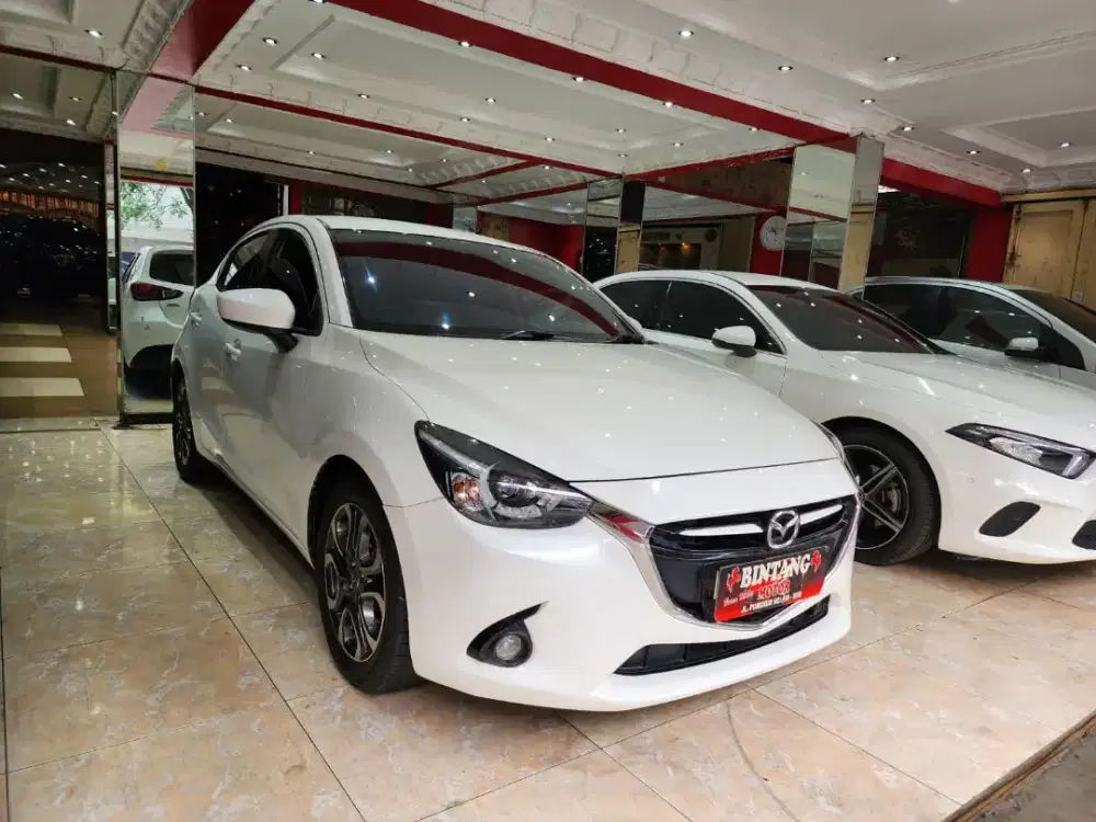 MAZDA 2 GT AT 2018 KM 60RB PUTIH / MODEL THN 2019 (BINTANG MOTOR)