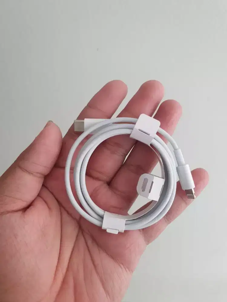 Kabel Charging ip 13