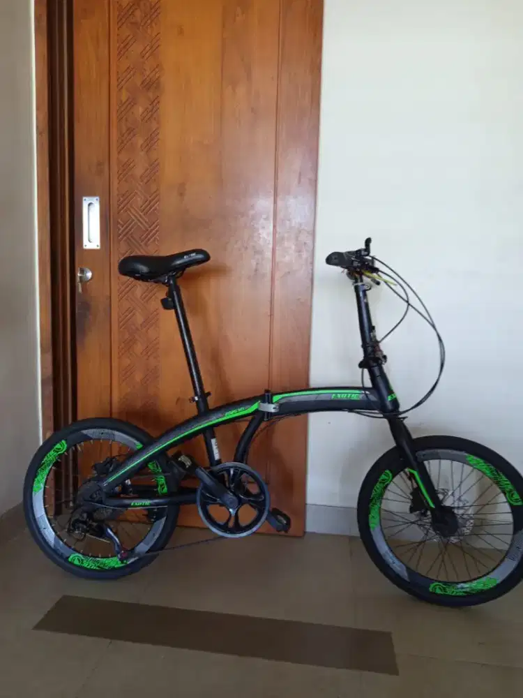 Sepeda Lipat Exotic Hidrolik
