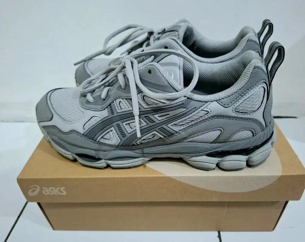 Sepatu asics Gel NYC RGD Cement Grey