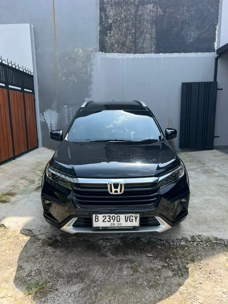 Honda BR-V 2022 Bensin Rawatan A/n Sendiri