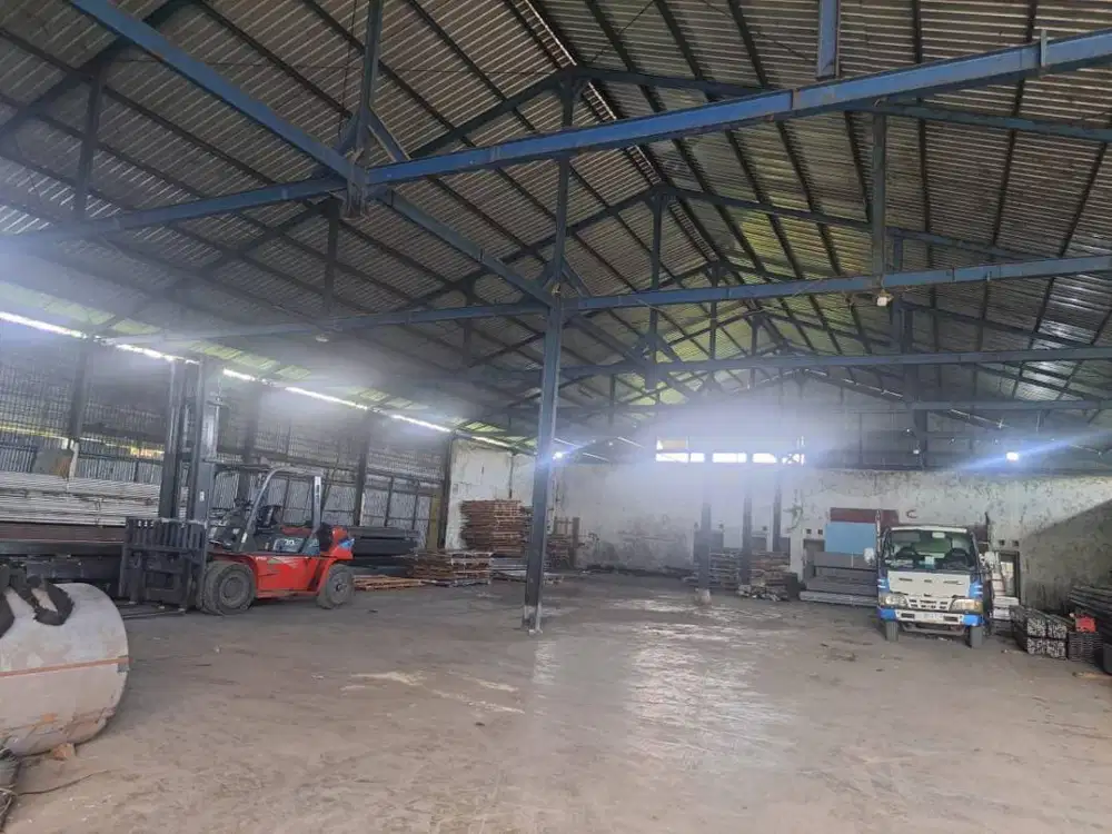 DIJUAL GUDANG + TANAH MENGANTI GRESIK KONTAINER 40 FEET. LT 3135