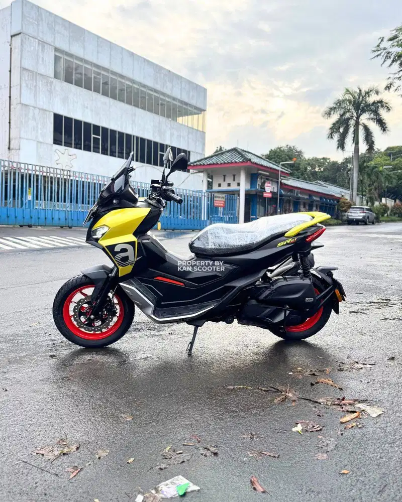 APRILIA SR GT 200 2023 BERGARANSI