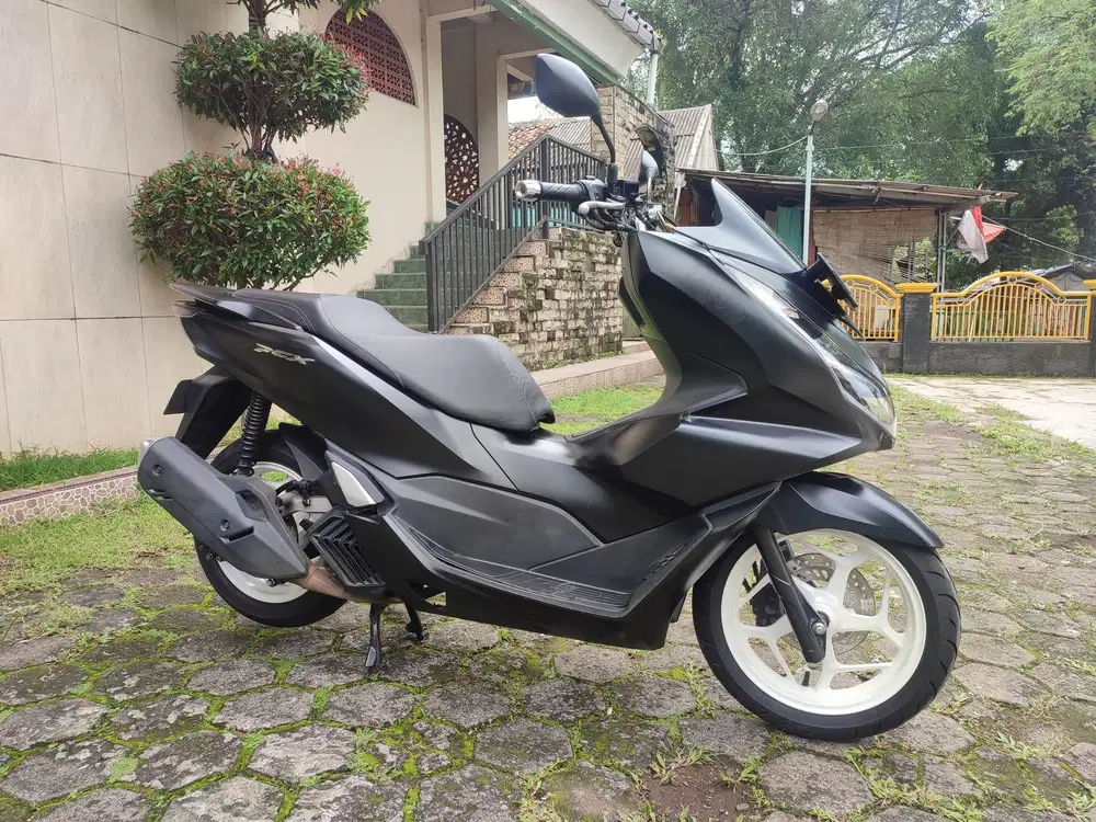 HONDA PCX 160 TAHUN 2022