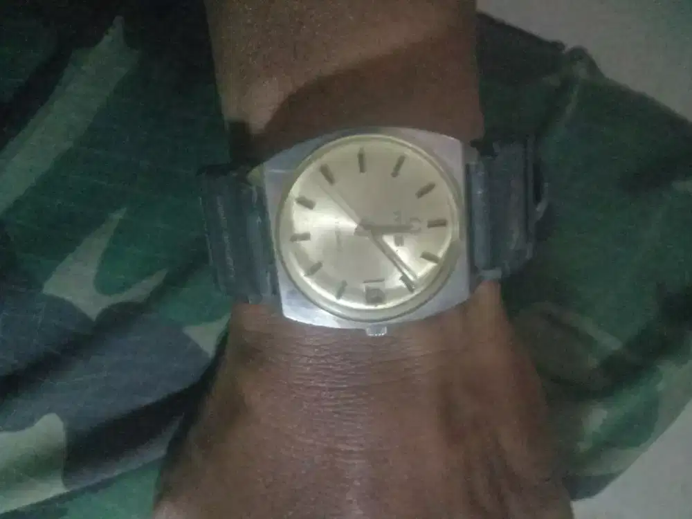 NORMAL TITUS PAKAI PER/PEGAS BUKAN BATERAI/OTOMATIS