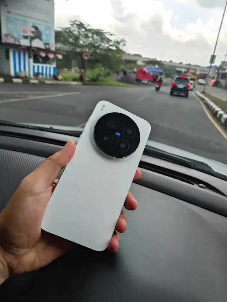 Vivo x300 pro pembelian tanggal 22 januari 2026 kemarin