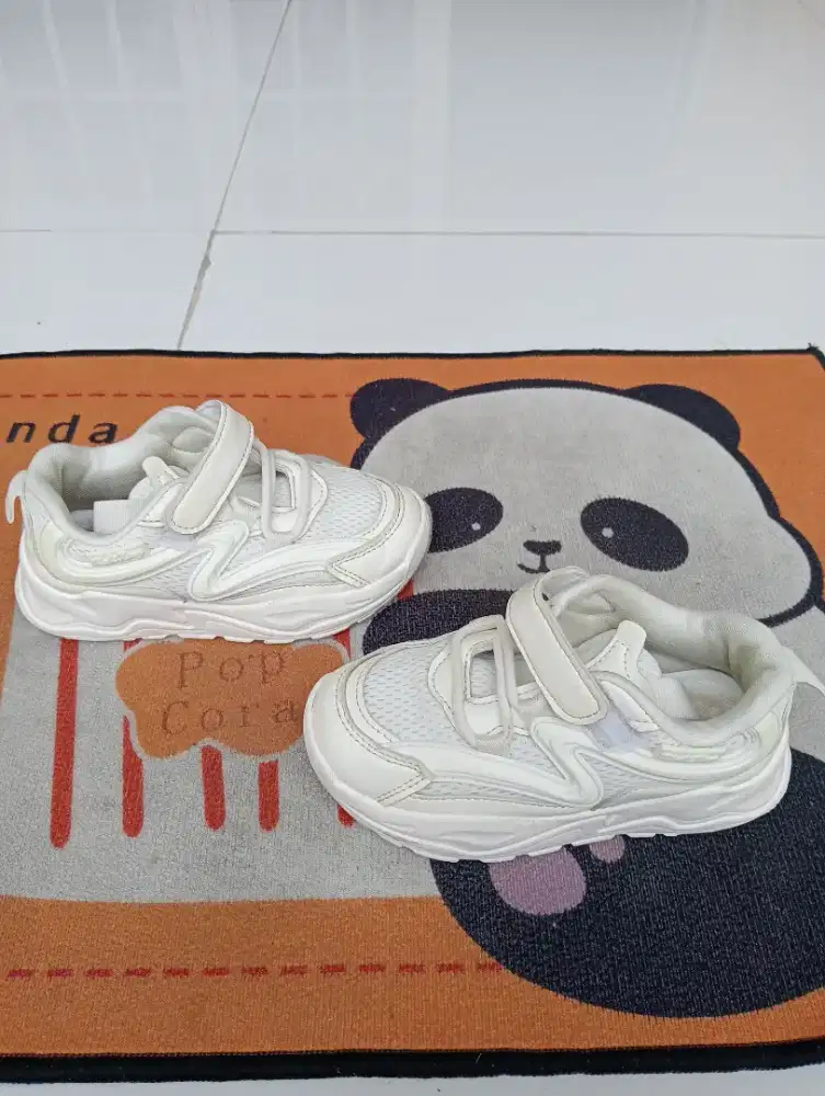 Sneakers Anak Putih Cute | Ukuran 27
