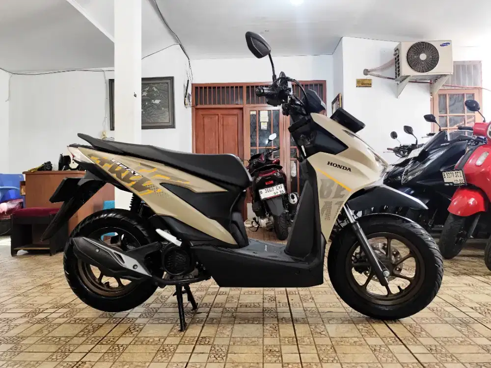 HONDA BEAT STREET 2025 KM 2 RB AN