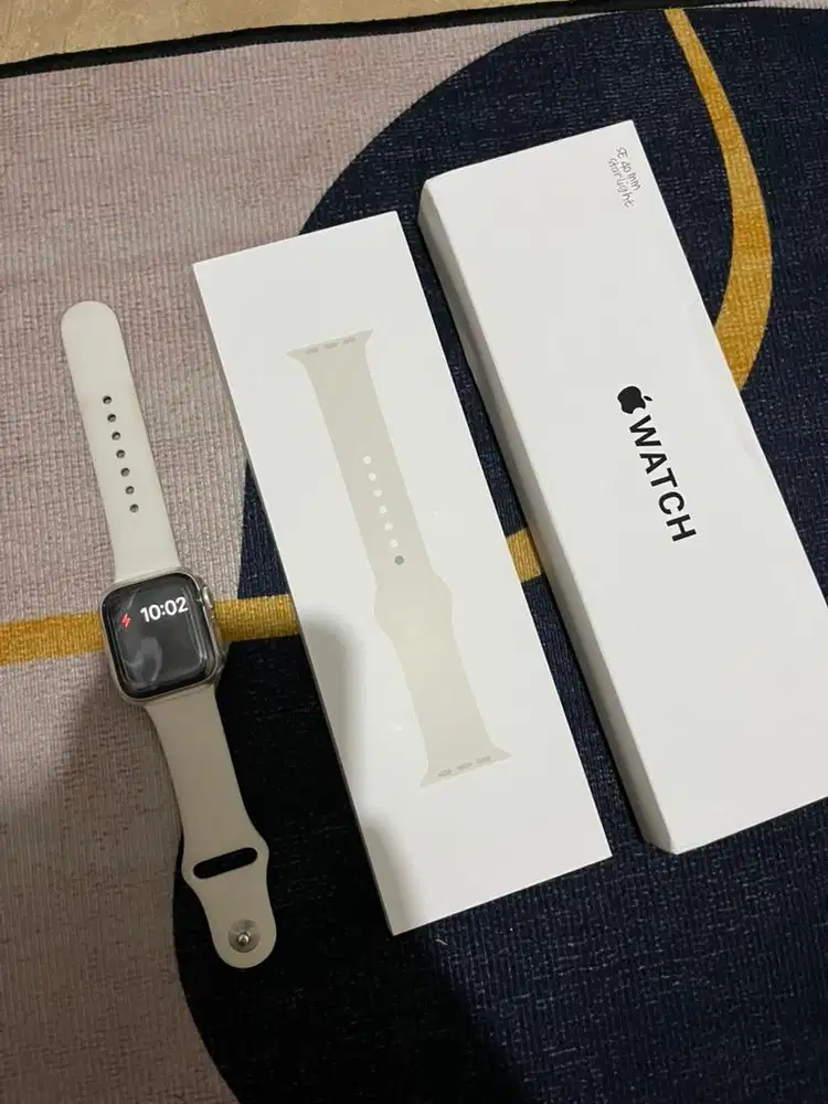 Apple Watch SE 3 Starlight 40 MM S/M